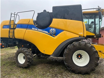 Skurtresker NEW HOLLAND CX series