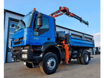 Tippbil IVECO Trakker
