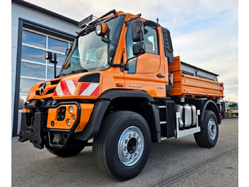 Tippbil UNIMOG