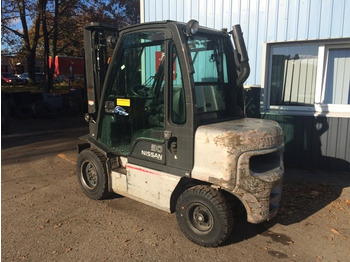 Dieseltruck NISSAN DX 30: bilde 2