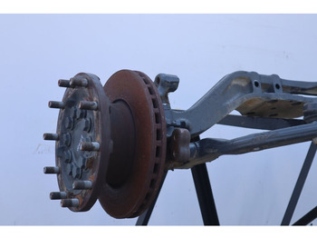 Foraksel MERCEDES-BENZ