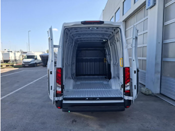 Persontransport IVECO Daily 35S14V: bilde 5 Persontransport IVECO Daily 35S14V: bilde 5