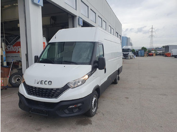Persontransport IVECO Daily 35s16