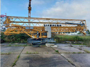 Selvreisende kran LIEBHERR