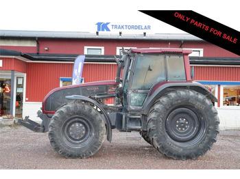 Traktor VALMET