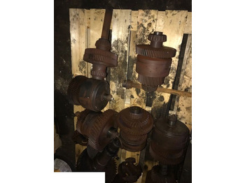 Girkasse for Landbruksteknikk Doosan DL - Skrzynia ZF [Części]: bilde 2