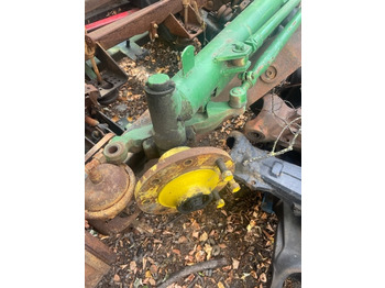Hjulspindel JOHN DEERE