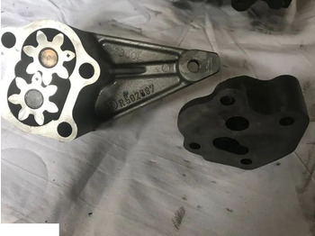 Oljepumpe JOHN DEERE