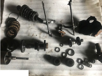 Girkasse og deler MANITOU