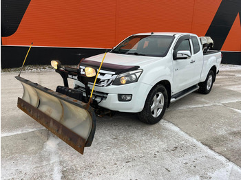Pickup Isuzu D-max 4x4 SNOW PLOW & SPREADER: bilde 2 Pickup Isuzu D-max 4x4 SNOW PLOW & SPREADER: bilde 2