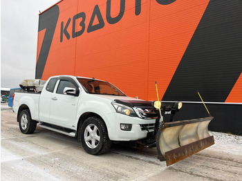 Pickup Isuzu D-max 4x4 SNOW PLOW & SPREADER: bilde 4 Pickup Isuzu D-max 4x4 SNOW PLOW & SPREADER: bilde 4