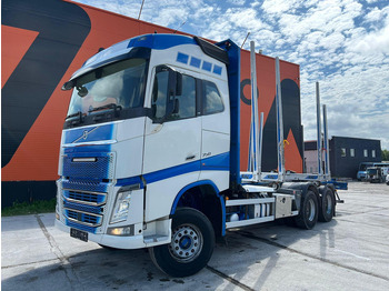 Tømmerbil VOLVO FH16 750