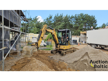 Minigraver CATERPILLAR 303CR