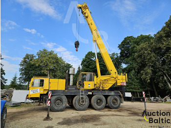 Allterrengkran LIEBHERR LTM 1060