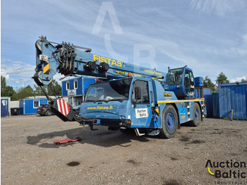 Allterrengkran TEREX