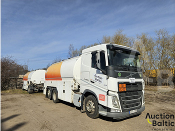 Tankbil VOLVO FH 420
