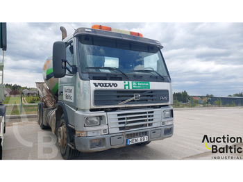 Betongbil Volvo FM12: bilde 2
