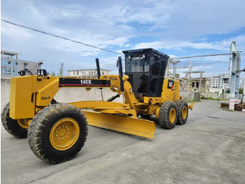 Grader CATERPILLAR 140K