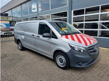 Små varebil MERCEDES-BENZ Vito 111