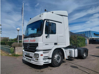 Trekkvogn MERCEDES-BENZ Actros 1841