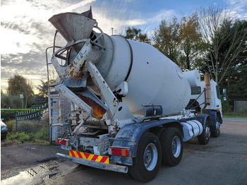 Betongbil Volvo FM 12 8x4 Mixer Steel Suspension: bilde 4 Betongbil Volvo FM 12 8x4 Mixer Steel Suspension: bilde 4