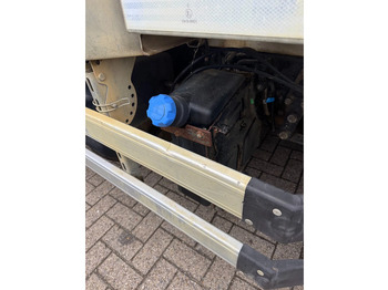 Lastebil Renault Midlum 190 **WORKING PLATFORM-NACELLE**: bilde 4 Lastebil Renault Midlum 190 **WORKING PLATFORM-NACELLE**: bilde 4