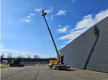 Lastebil Nissan CABSTAR / 19 mtr PLATFORM WORKER: bilde 2