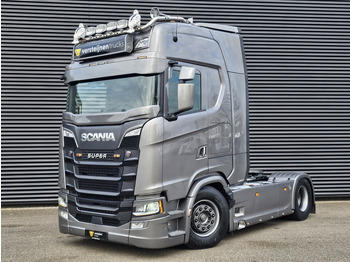 Trekkvogn SCANIA S 520
