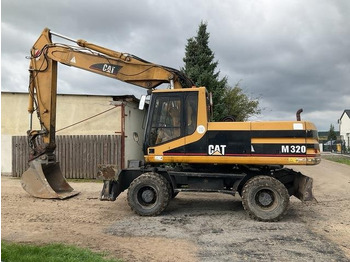 Hjulgraver CATERPILLAR M320