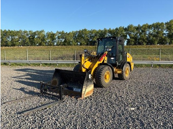 Hjullaster CATERPILLAR 906