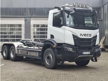 Tippbil IVECO X-WAY