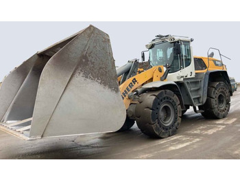 Laster LIEBHERR L 580