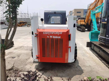 Kompaktlaster Bobcat S130: bilde 3 Kompaktlaster Bobcat S130: bilde 3