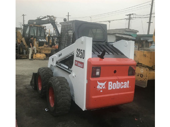 Kompaktlaster Bobcat S250: bilde 3