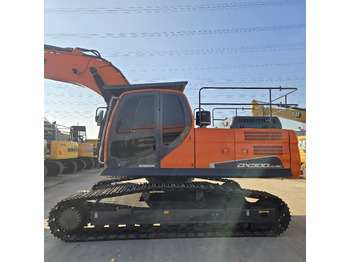 Gravemaskin DOOSAN DX300