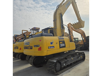 Gravemaskin KOMATSU PC200-8: bilde 4