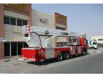 Brannbil MERCEDES-BENZ Actros 3332