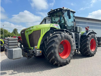 Traktor CLAAS Xerion 5000