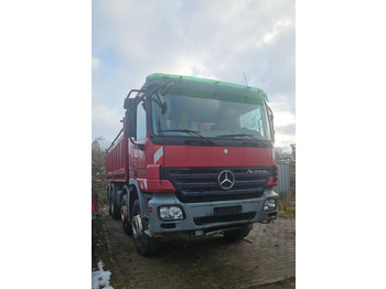 Tippbil MERCEDES-BENZ Actros 4144