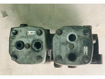 Kompressor, trykkluftanlegg for Lastebil WABCO 2 cylindry oryginał 51.54112-3028   MAN TGA 51.54112-3028: bilde 3 Kompressor, trykkluftanlegg for Lastebil WABCO 2 cylindry oryginał 51.54112-3028   MAN TGA 51.54112-3028: bilde 3