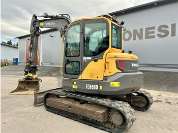 Minigraver Volvo MYYTY! SOLD! ECR88D + TYÖLAITTEET: bilde 2