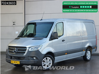 Kassebil MERCEDES-BENZ Sprinter 319