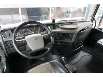 Interior photo 1: Lastebil med kabelsystem Volvo FH 500 VDL HOOKLIFT 25T/ FULL AIR/ NL-TRUCK/ LIFT