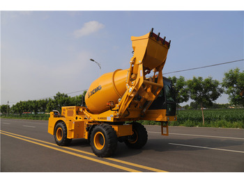 Ny Betongbil XCMG Official 2.6m3 Mini Diesel Self Loading Concrete Mixer: bilde 2