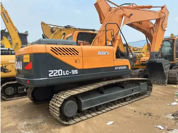 Beltegraver HYUNDAI R215