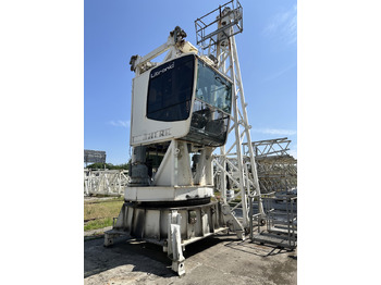 Kran LIEBHERR