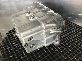 Veivhus Liebherr Oil Sump: bilde 5