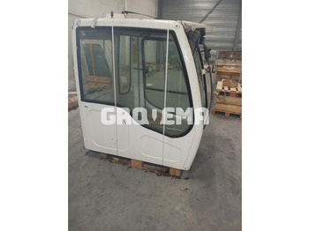 Førerhus og interiør LIEBHERR