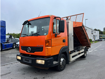 Krokbil NISSAN