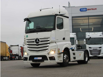 Trekkvogn MERCEDES-BENZ Actros 1845